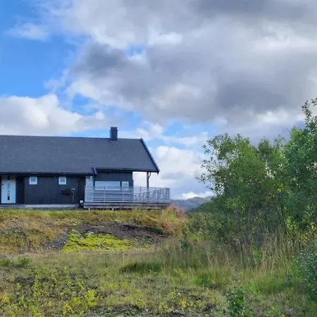 Big 3 Bedrom At Gronnliskaret, Ringvassoya. Villa Karlsøy